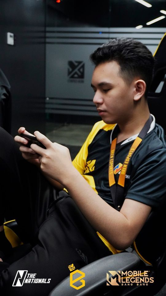 KarlTzy as a player for BREN Esports in 2020