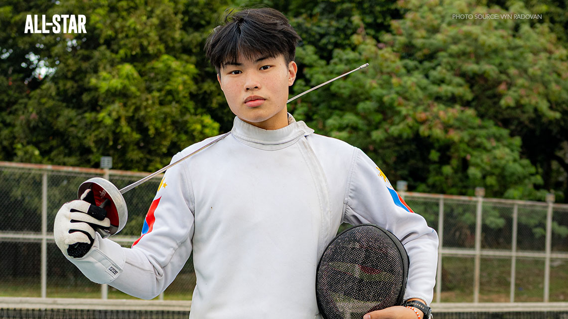 From Lightsabers to Épées: How Calix Ho Learned to Duel