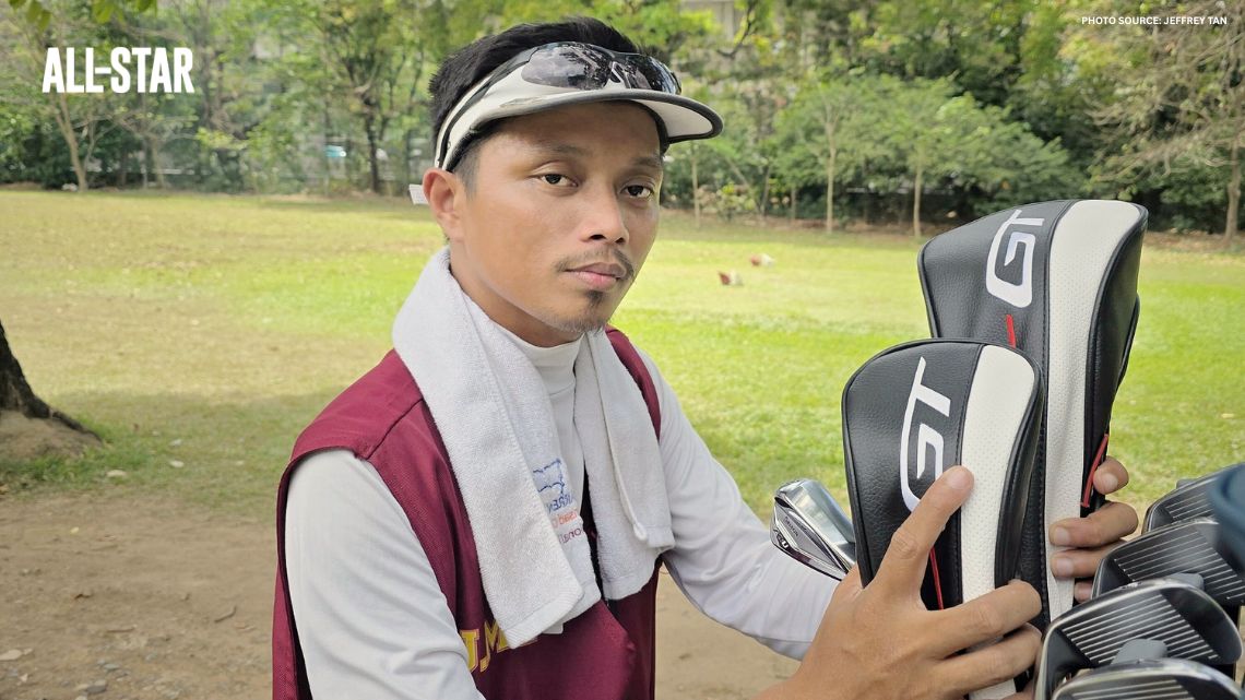 The Golf Caddie Who’s Secretly a Street Fighter Champion
