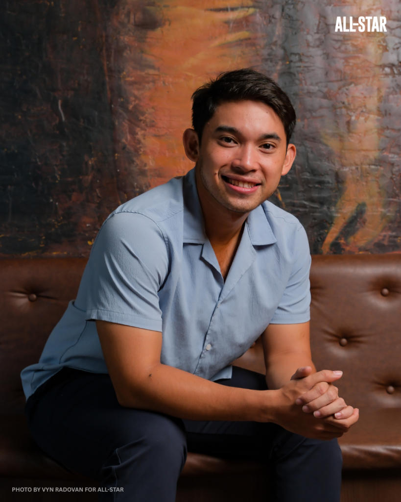 Aljun Melecio. Photo by Vyn Radovan for ALL-STAR. Shot on Location at Modern Fox Ortigas.