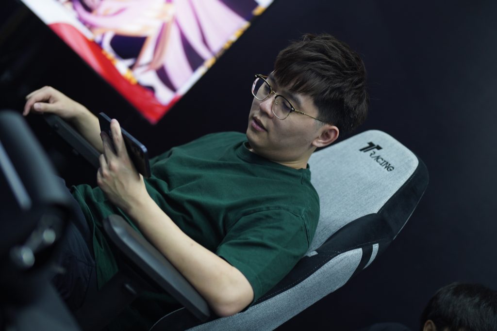 Coach Aeon - Photo by Allen Cruz Courtesy of Team Liquid 