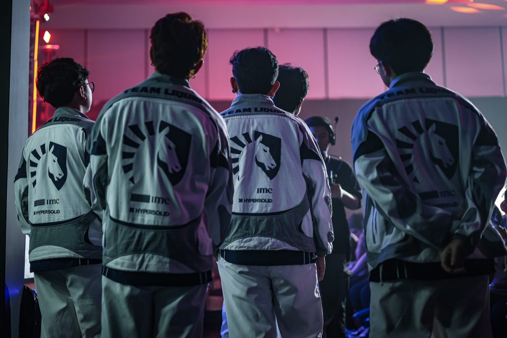 Team Liquid Philippines sporting their latest racing jackets during Week 4 of MPL Philippines Season 17. Photo by Richard Dizon Esguerra for MPL PH. 