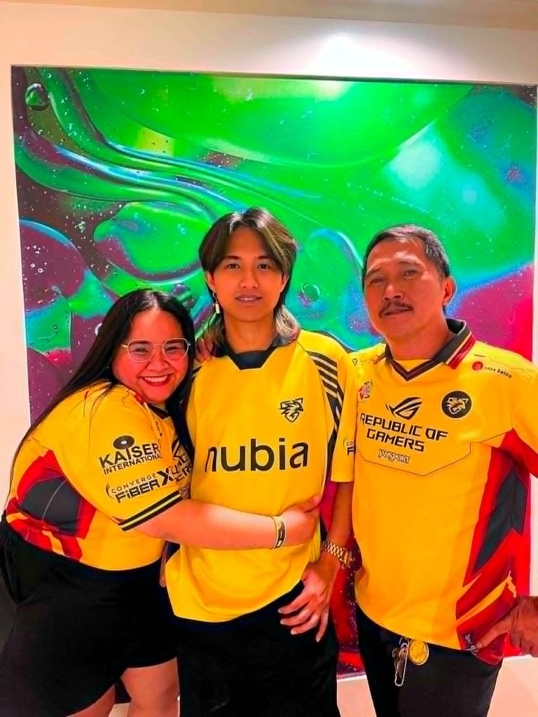 Alyanna Pillas, Duane Pillas, and Rex Pillas