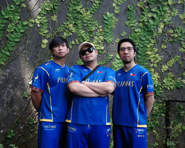 Three of Asia's most feared MLBB coaches, in one frame: Coach Duckey, Coach Yeb, and Coach Arcadia. 