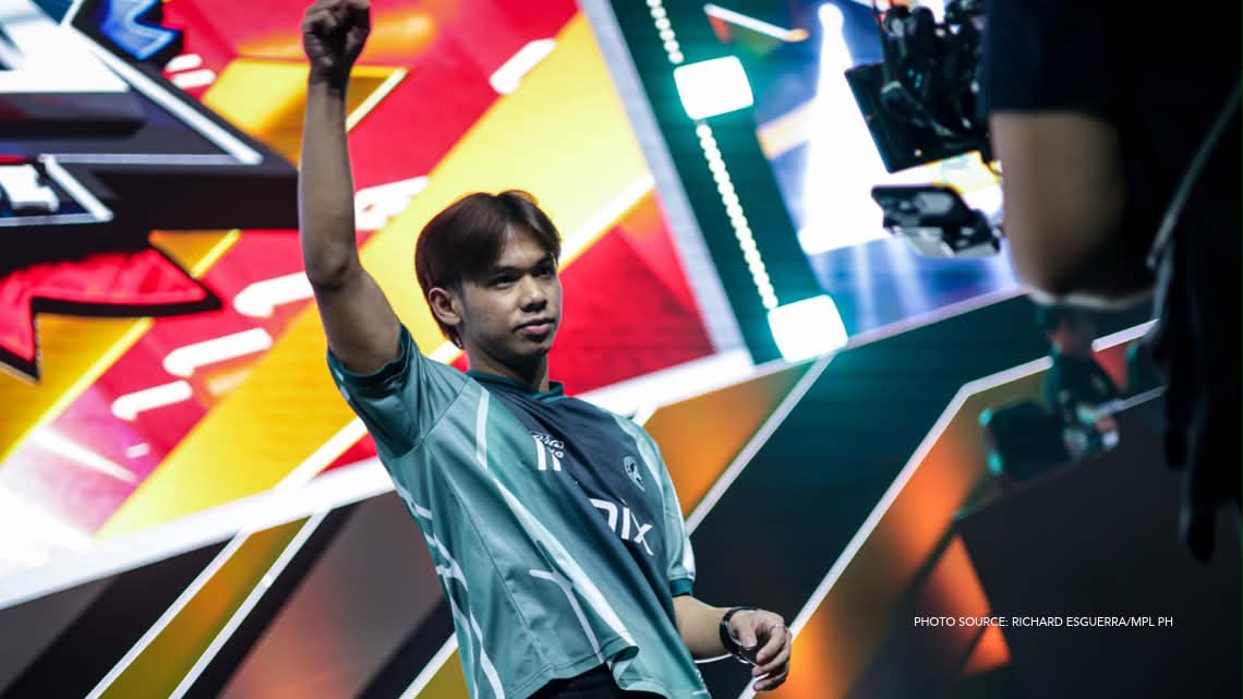 Aurora Gaming Escapes Smart Omega Scare to Keep Playoffs Run Alive